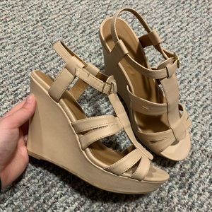 Nude strappy sandal wedges